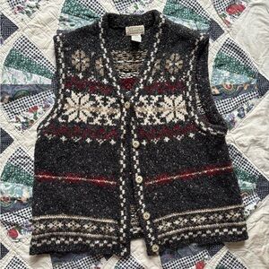 Vintage St. John's Bay Black, Cream & Red Fair Isle Knit Cardigan Vest